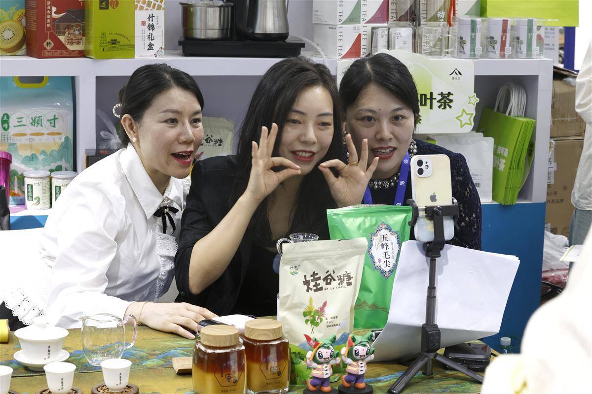 菠菜论坛社区